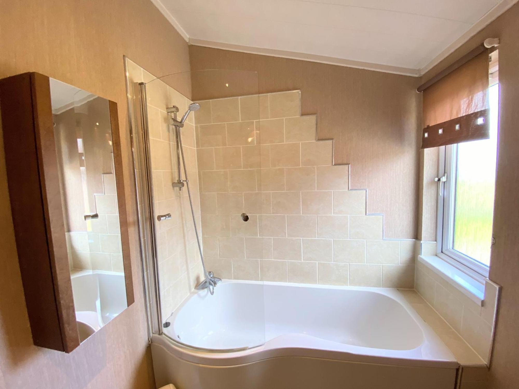 Benarty 11 With Private Hot Tub - Fife - Loch Leven - Lomond Hills - Pet Friendly Villa Kelty Luaran gambar
